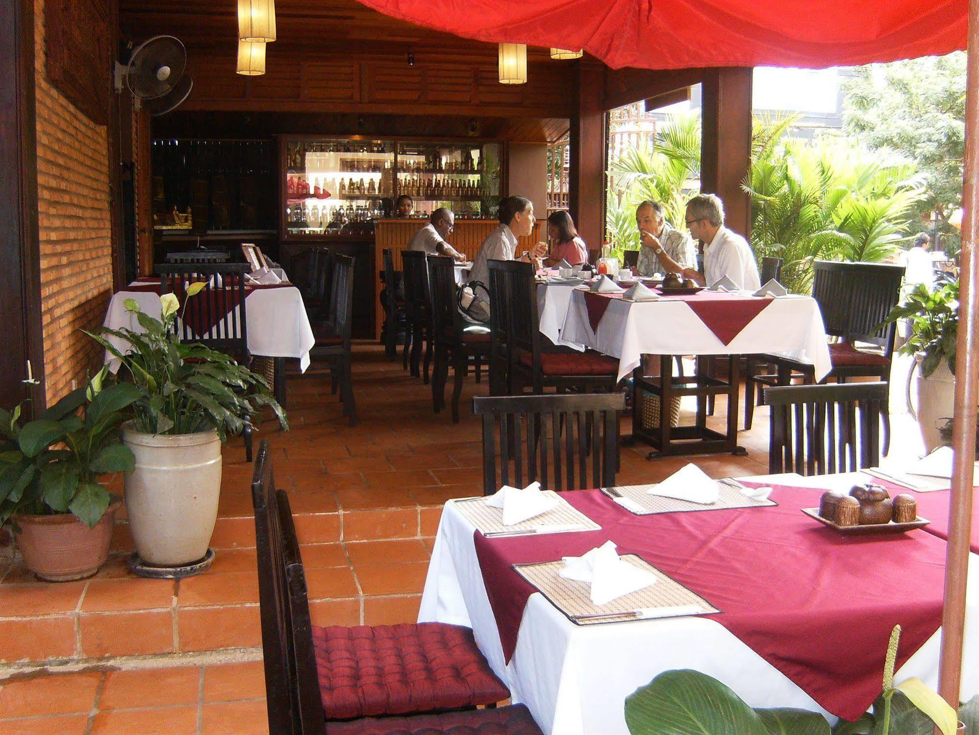 Shining Angkor Boutique Hotel Siem Reap Exterior photo